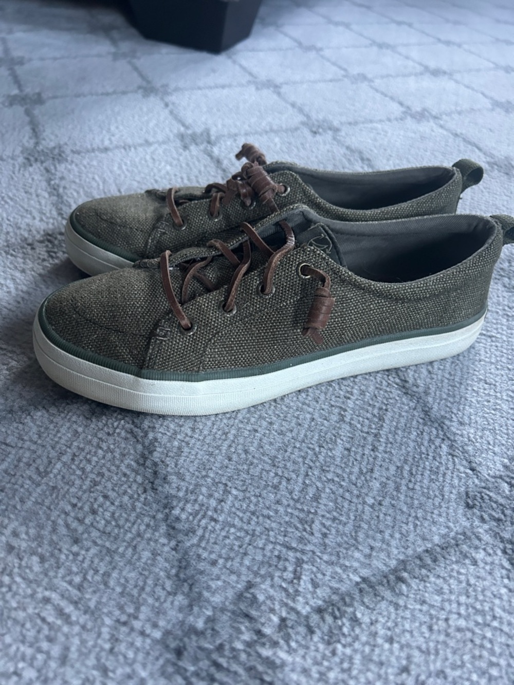Sperry Women’s Olive Crest Vibe Baya Sneakers